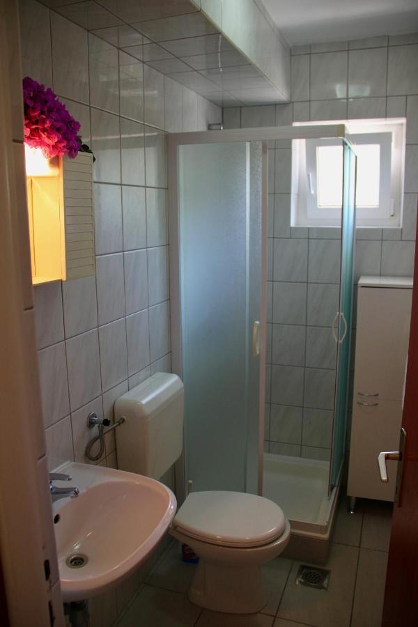 Apartments By The Sea Kneza, Korcula - 9166 Pupnat Exterior photo