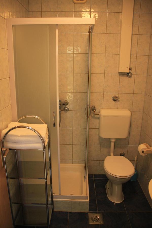 Apartments By The Sea Kneza, Korcula - 9166 Pupnat Exterior photo